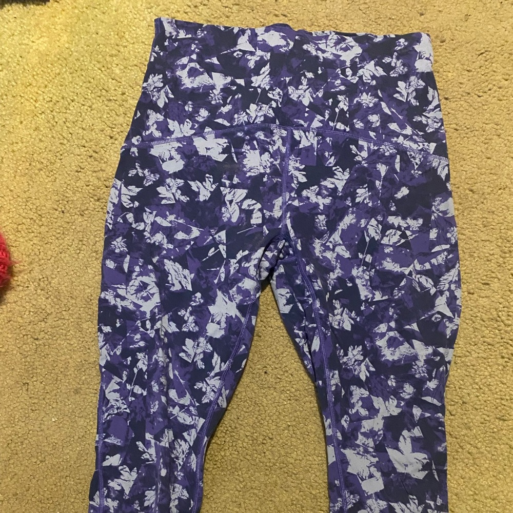 Ivivva purple patterned leggings, align material